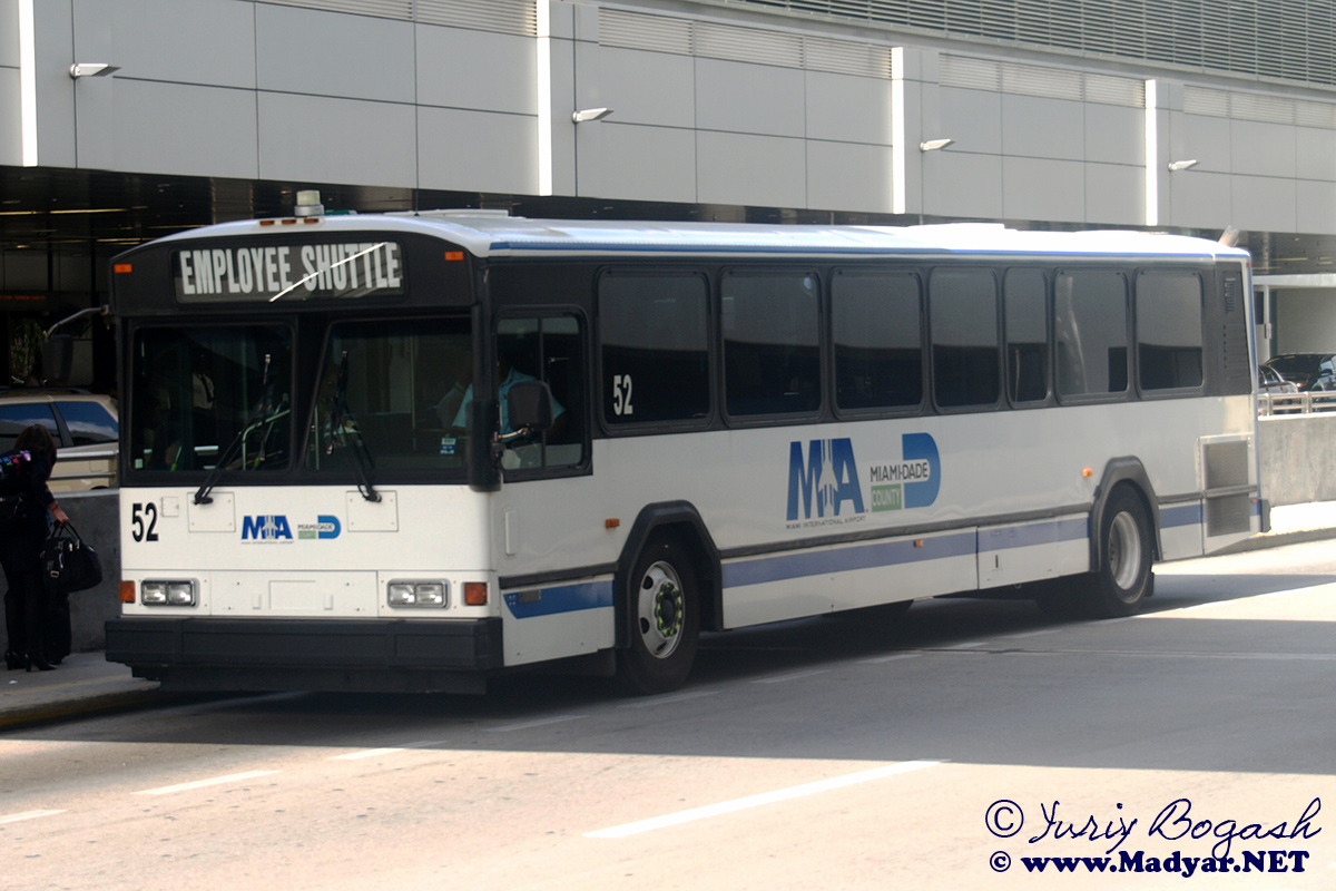 США, Gillig Phantom № 52