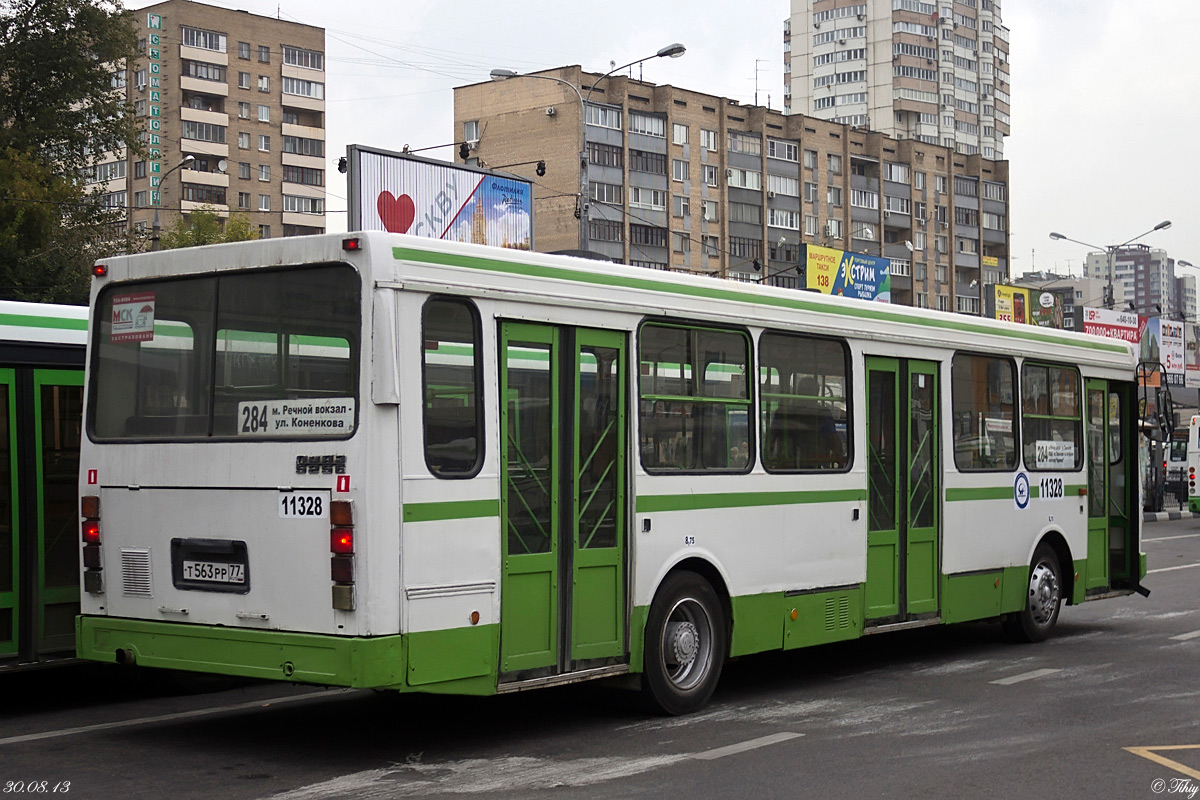 Moskva, LiAZ-5256.25 č. 11328