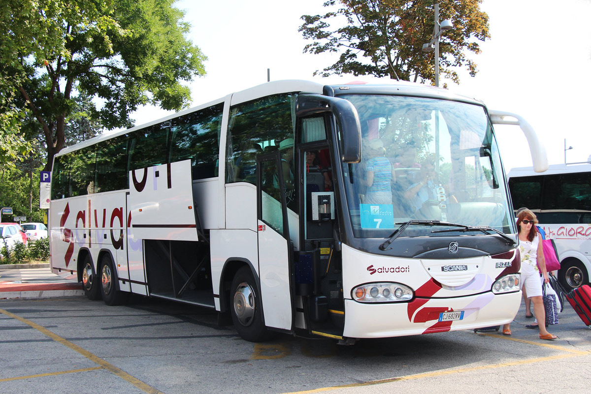 Италия, Irizar Century II 13,7.35 № CJ 682RV