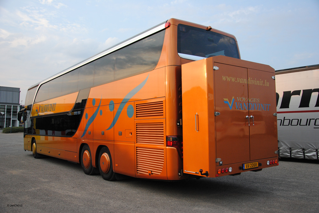 Люксембург, Setra S431DT № VV 2068