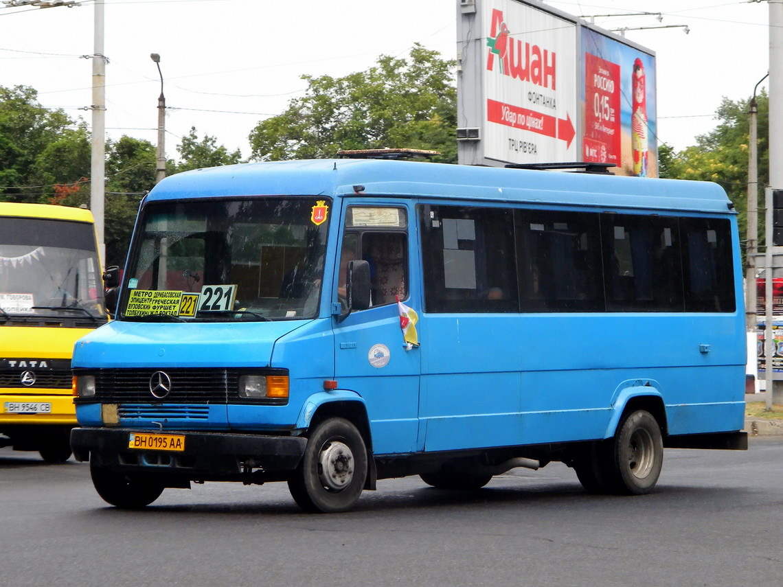 Одесская область, Mercedes-Benz T2 709D № BH 0195 AA