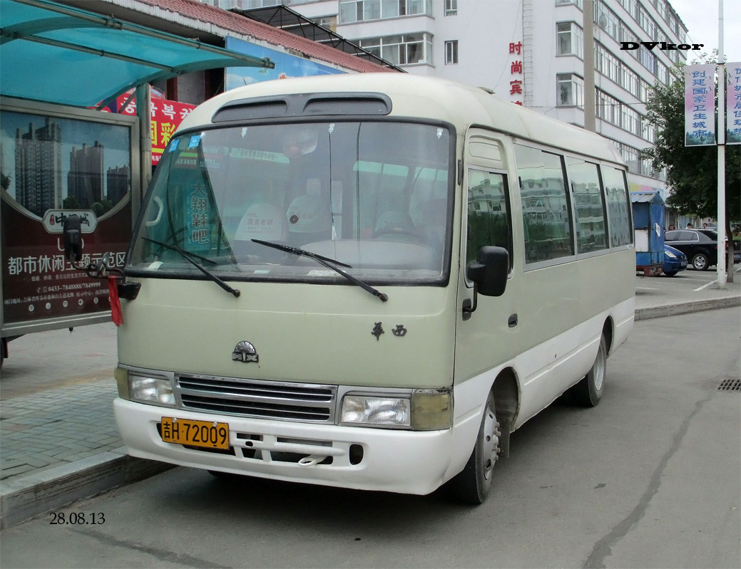 Китай, Huaxi CDL6606A2E № 吉H 72009