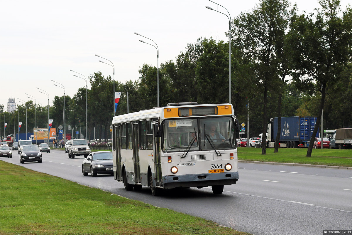 Санкт-Петербург, ЛиАЗ-5256.00 № 7664