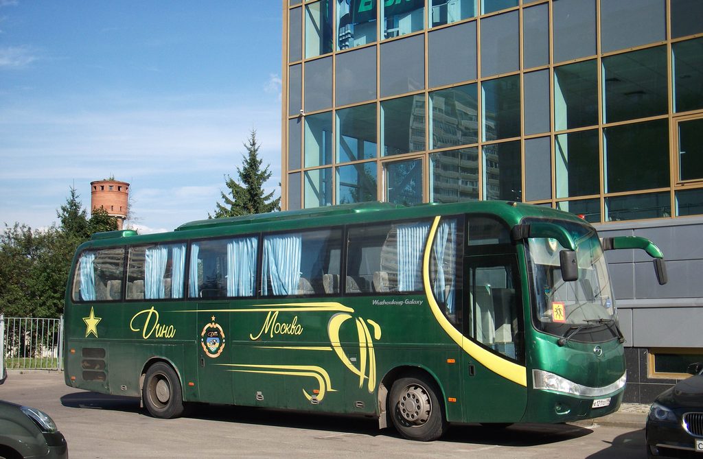 Москва, Wuzhoulong FDG6110 № А 121 ТО 199