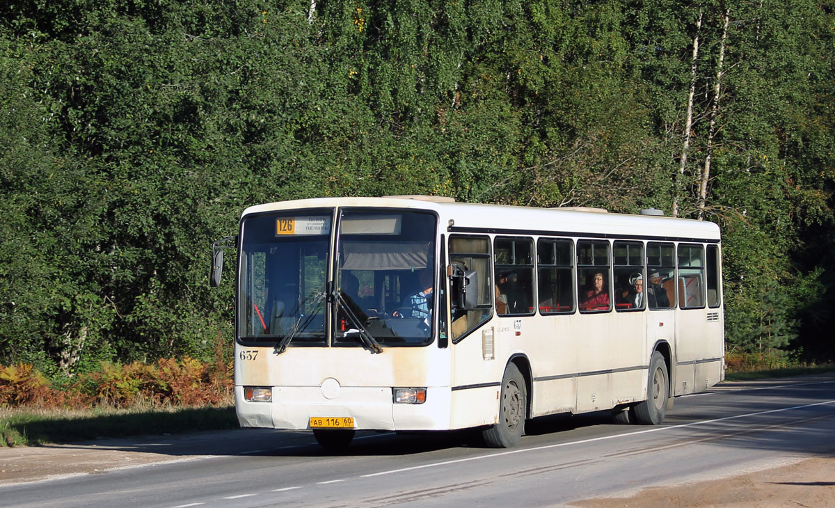 Псковская область, Mercedes-Benz O345 № 637