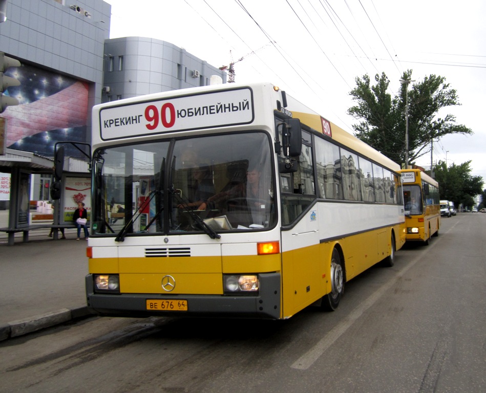 Saratov region, Mercedes-Benz O405 № ВЕ 676 64