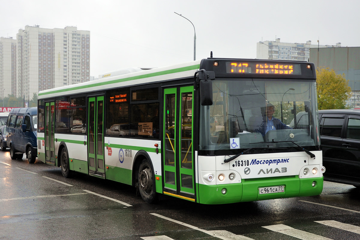 Moskva, LiAZ-5292.22 (2-2-2) č. 16310