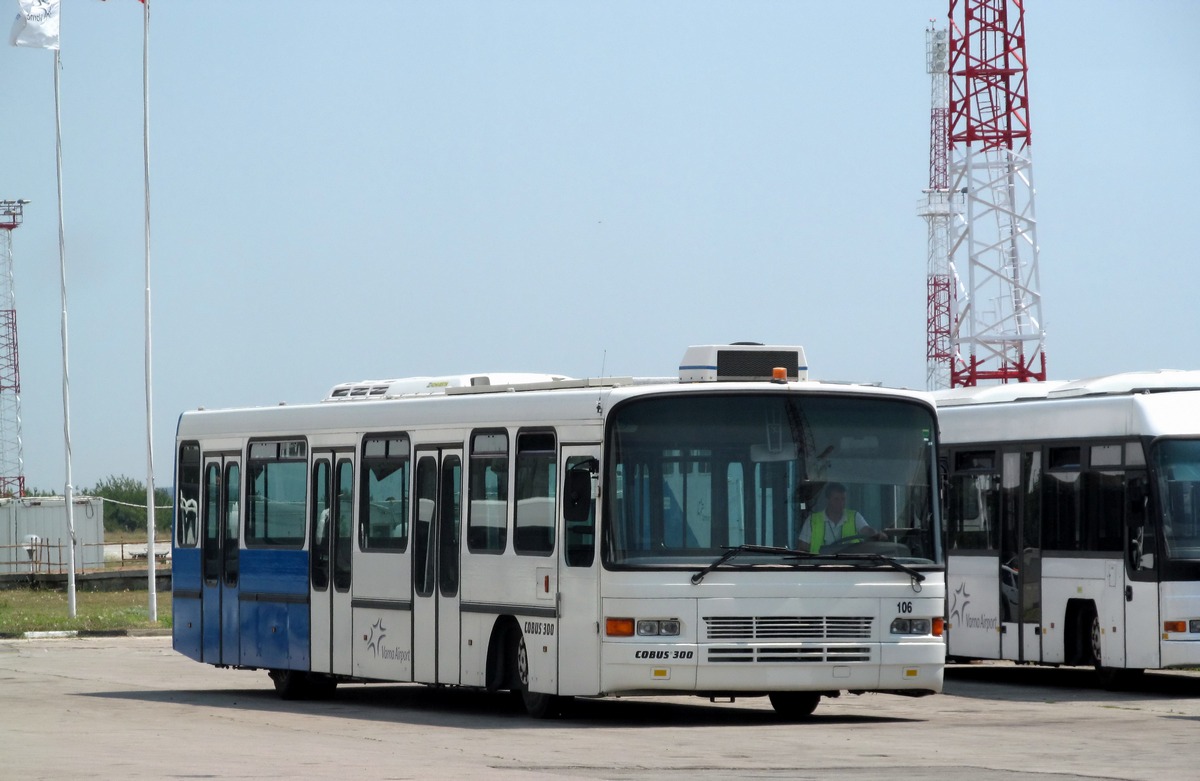 Bułgaria, Cobus 300 Nr 106