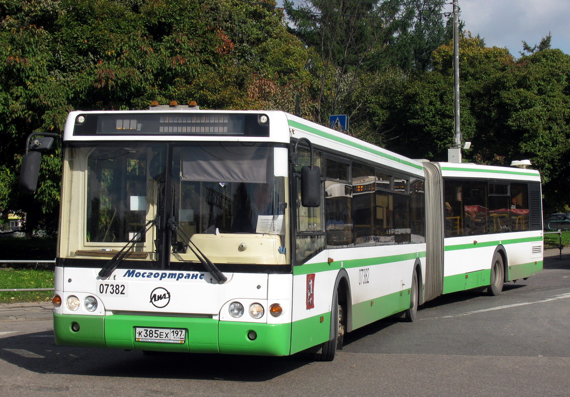 Moskau, LiAZ-6213.20 Nr. 07382