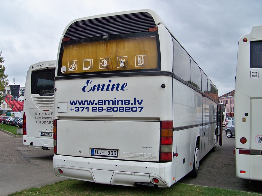 Латвия, Neoplan N117 Spaceliner № HJ-900