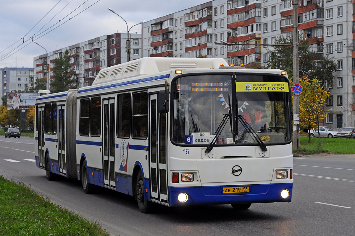 Новгородская область, ЛиАЗ-6212.70 № 16