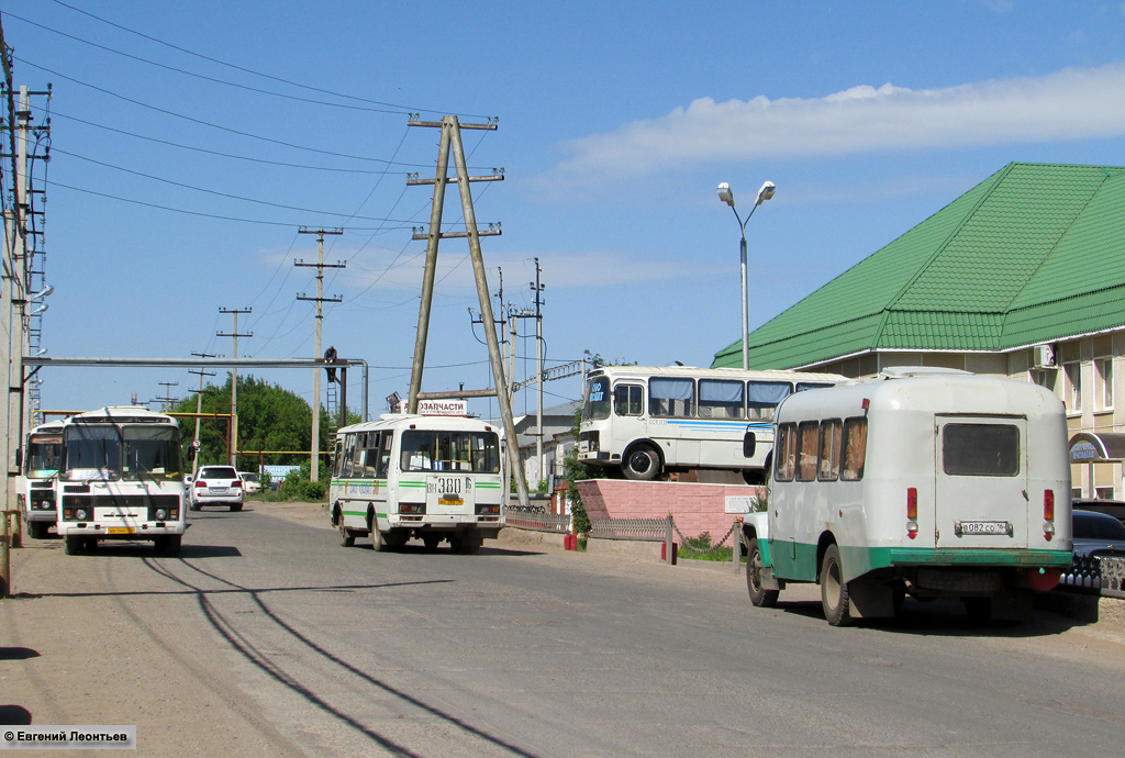 Татарстан, ПАЗ-32054 № 02564; Татарстан, САРЗ-3280 (00) № В 082 СО 16; Татарстан — Разные фотографии