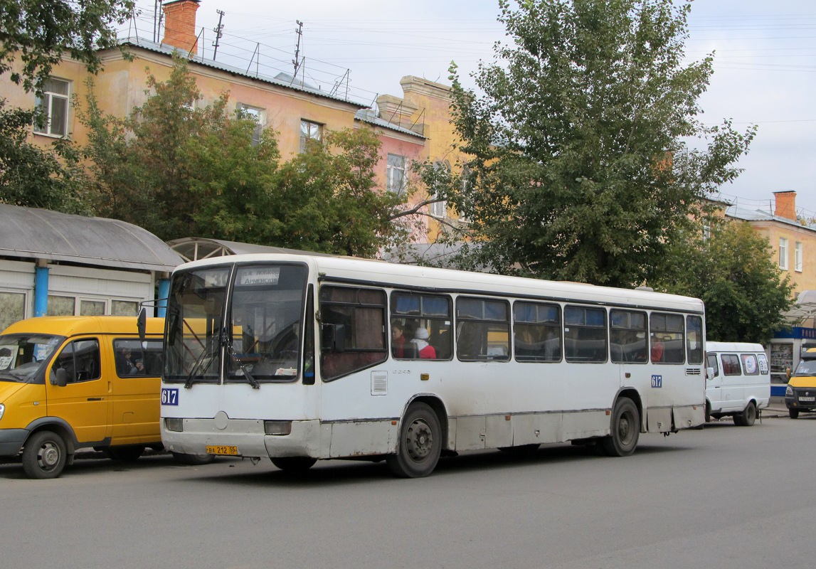 Омская область, Mercedes-Benz O345 № 617