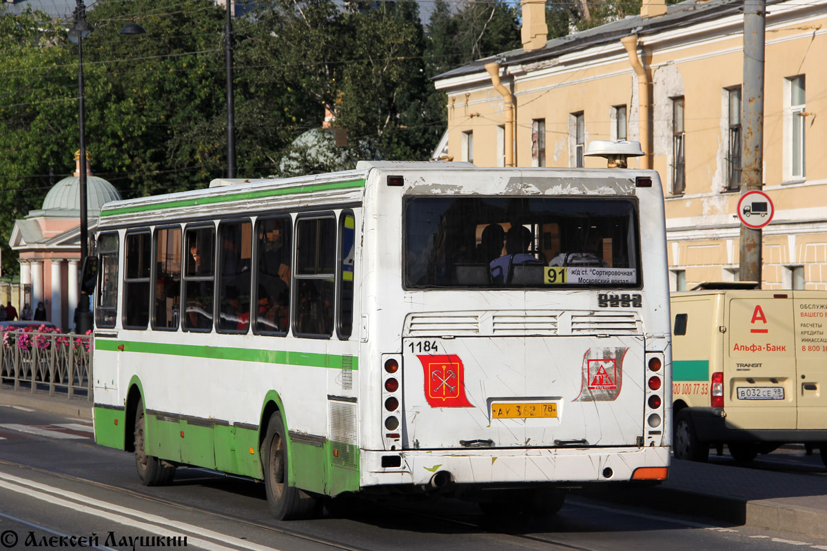 Санкт-Петербург, ЛиАЗ-5256.25 № n184