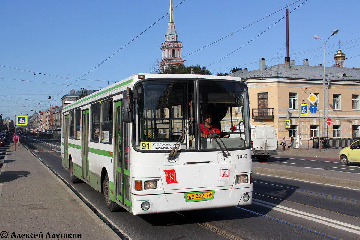 Санкт-Петербург, ЛиАЗ-5256.25 № n002