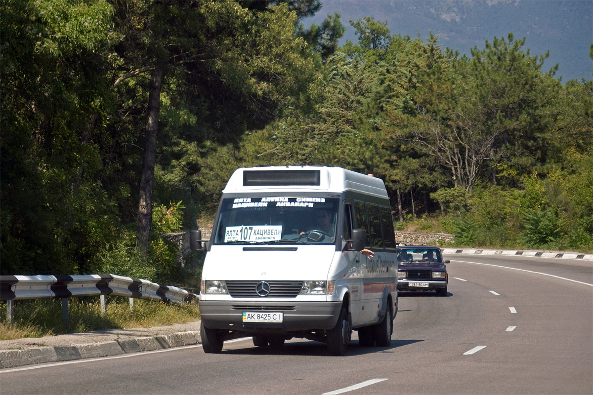 Автобус 107 ялта