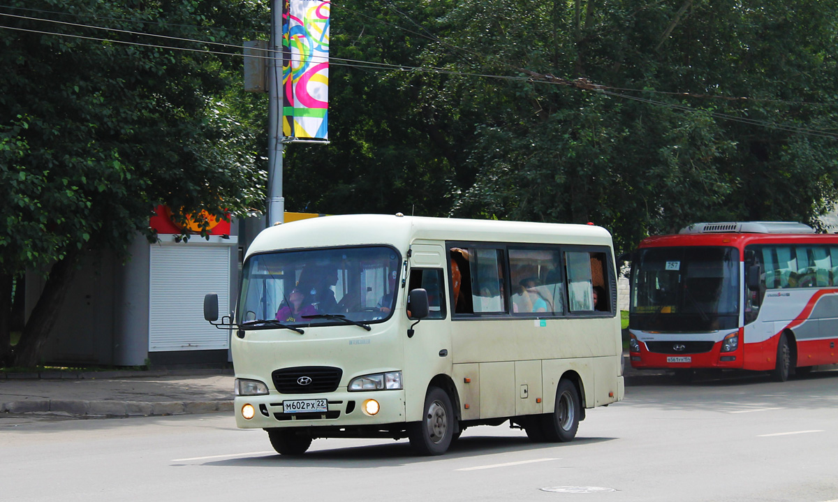 Kraj Ałtajski, Hyundai County SWB (RZGA) Nr М 602 РХ 22