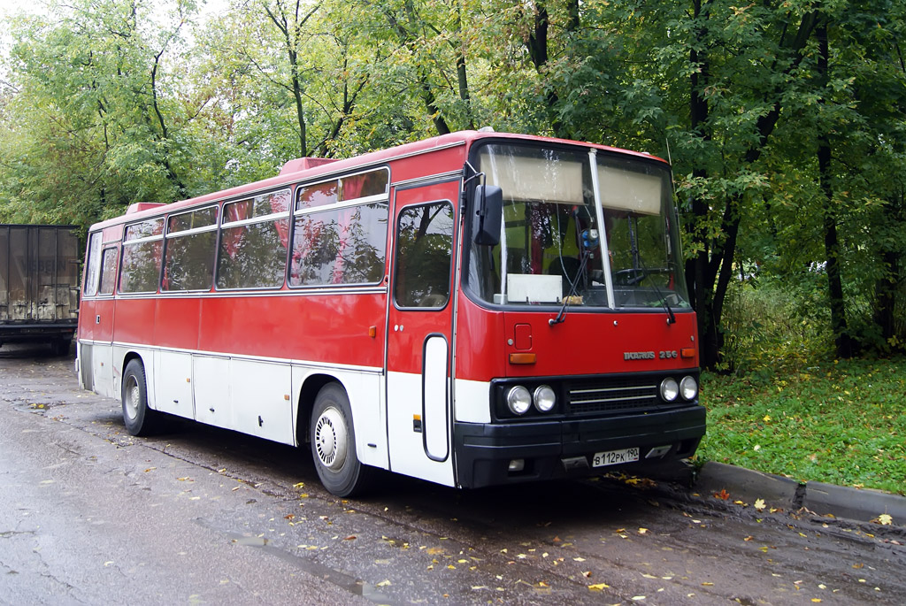 Московская область, Ikarus 256.75 № В 112 РК 190