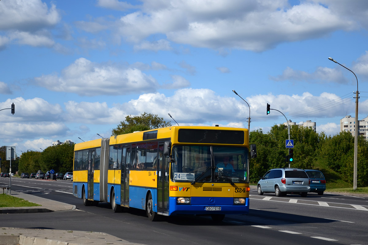 Литва, Mercedes-Benz O405G № 524