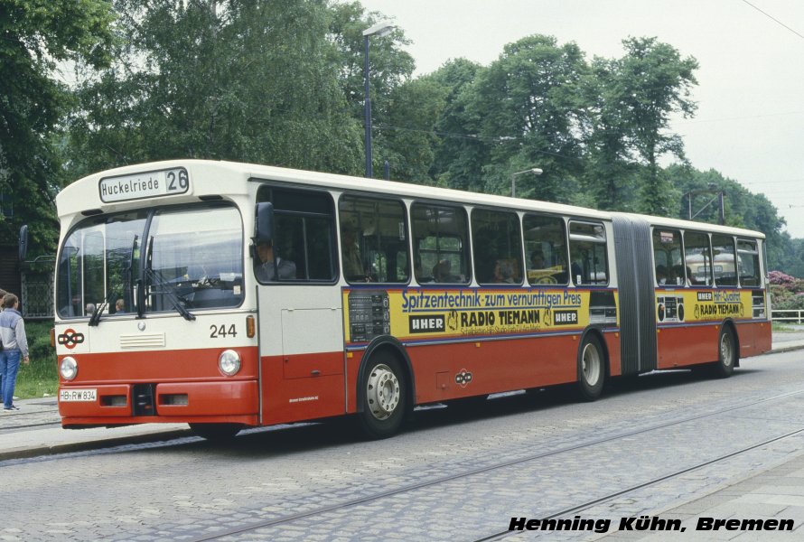 Бремен, Mercedes-Benz O305G № 244