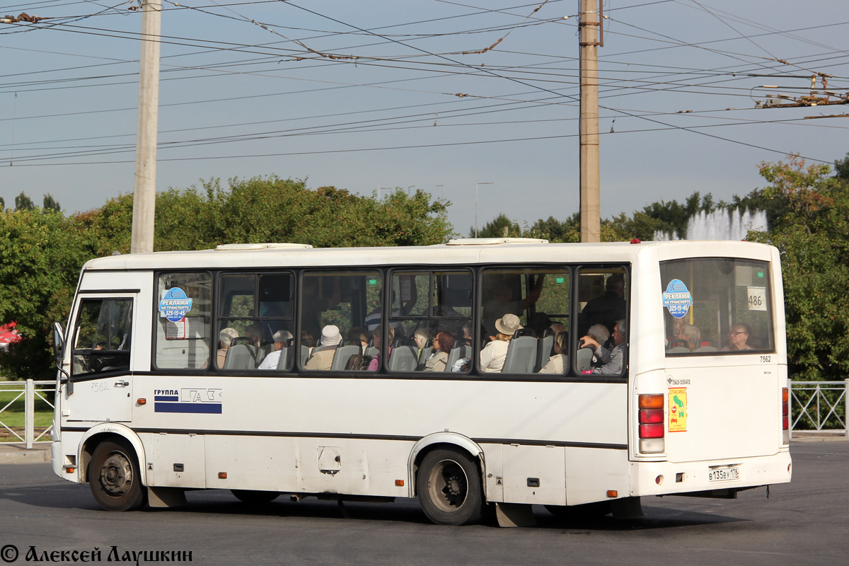 Санкт-Петербург, ПАЗ-320412-05 № 7562