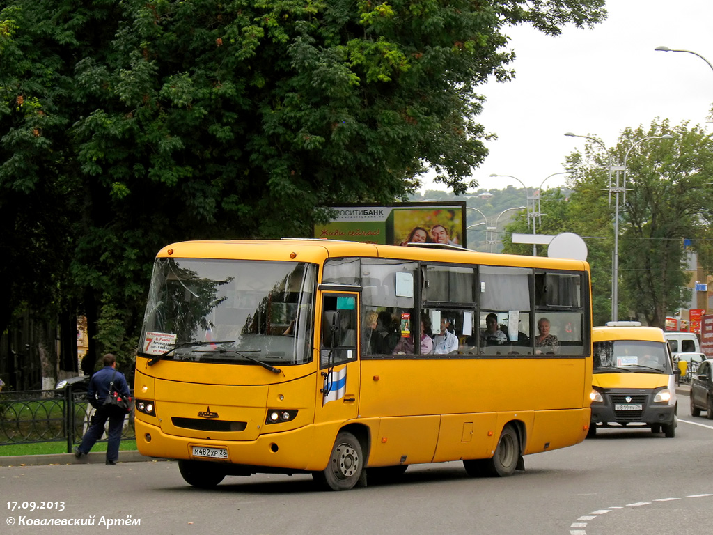 Ставропольский край, МАЗ-256.200 № М 482 ХР 26