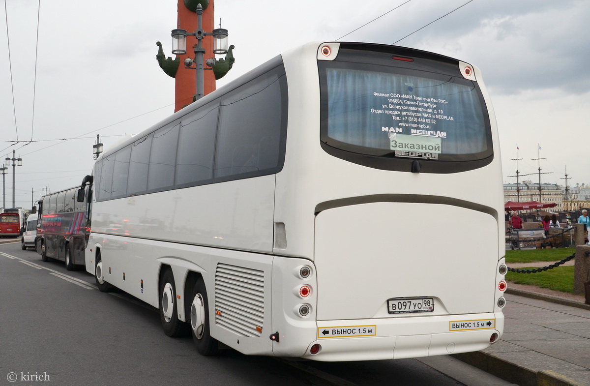 Санкт-Петербург, Neoplan P22 N2216/3SHDL Tourliner SHDL № В 097 УО 98 —  Фото — Автобусный транспорт