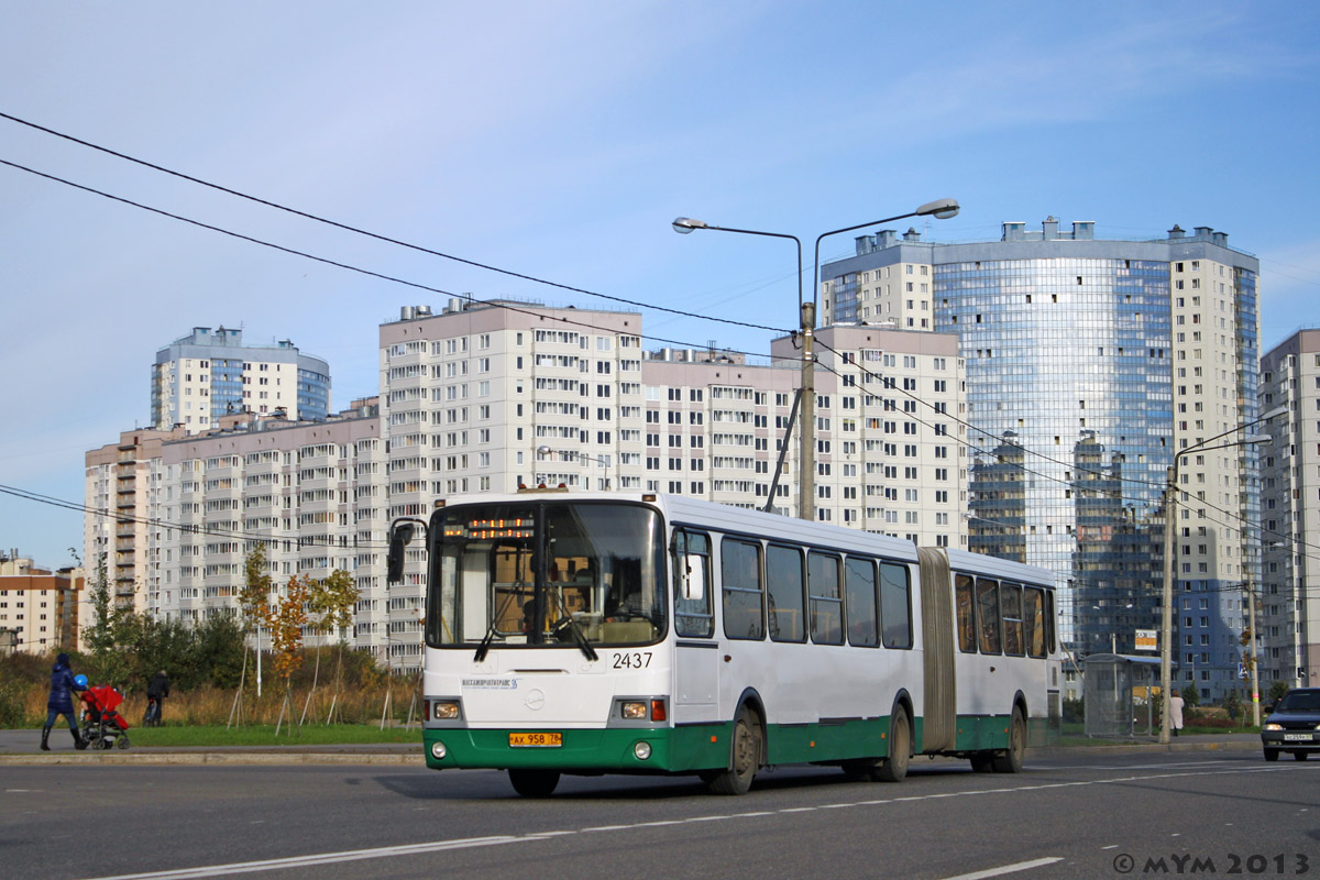 Санкт-Петербург, ЛиАЗ-6212.00 № 2437