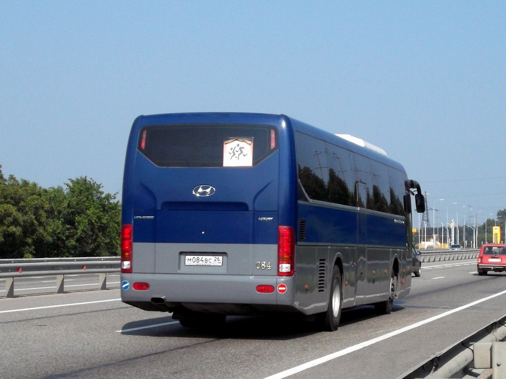 Ставропольский край, Hyundai Universe Space Luxury № М 084 ВС 26