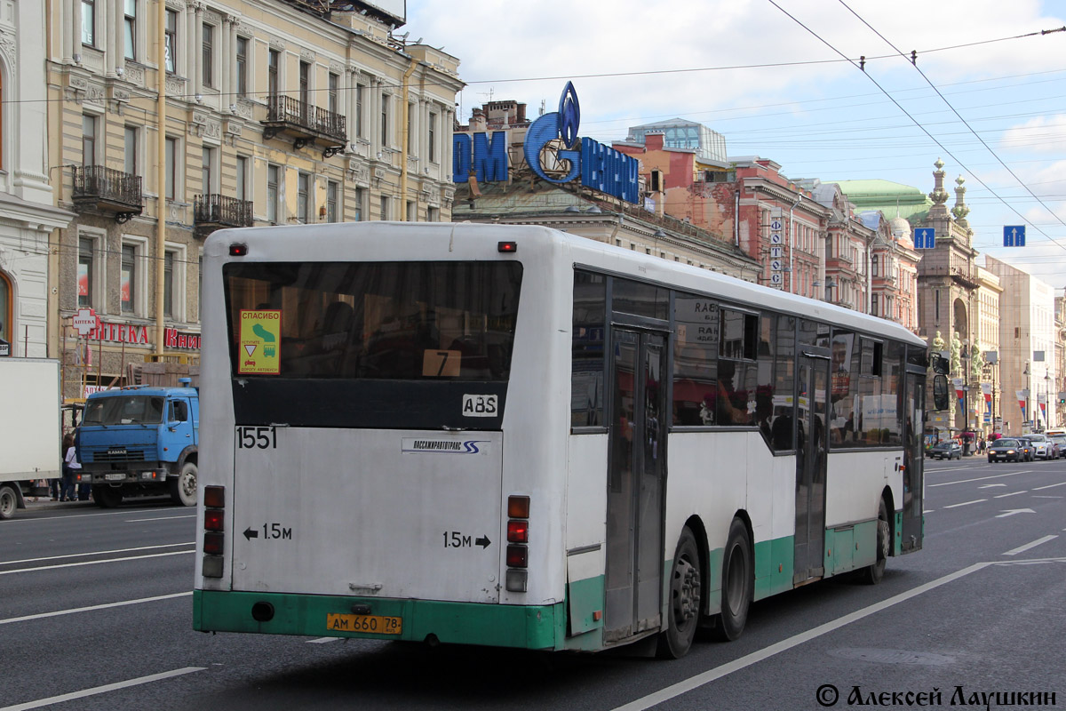 Sankt Petersburg, Volgabus-6270.00 Nr 1551