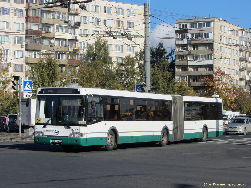 Санкт-Пецярбург, ЛиАЗ-6213.20 № 7165