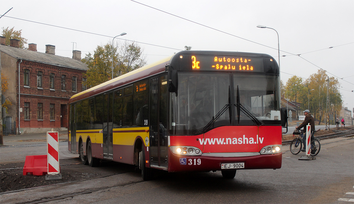 Latvia, Solaris Urbino I 15 # 319