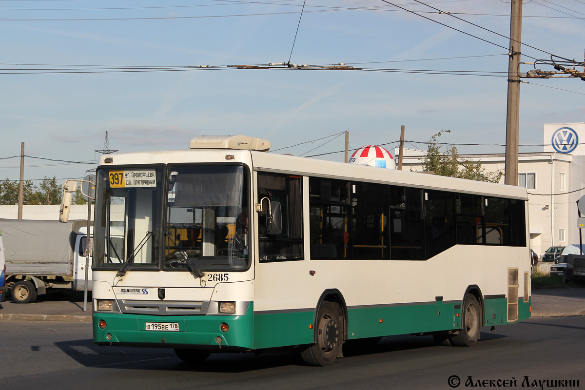 Sankt Petersburg, NefAZ-5299-30-32 Nr. 2685