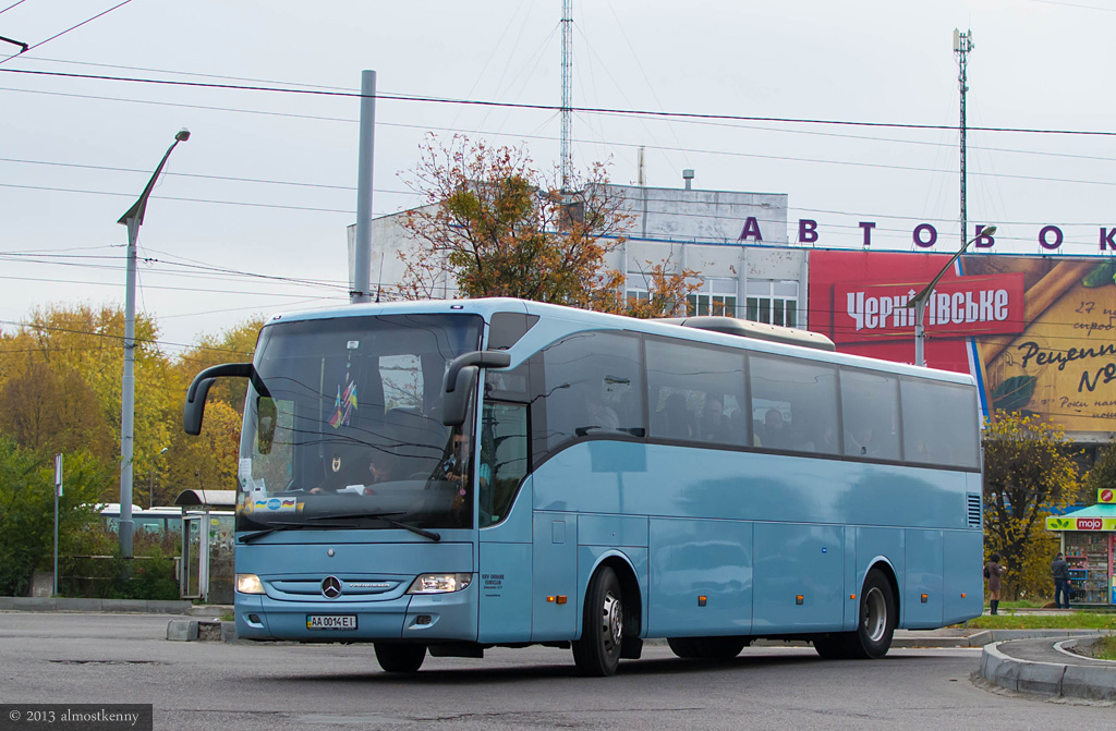 Киев, Mercedes-Benz Tourismo II 15RHD № AA 0014 EI