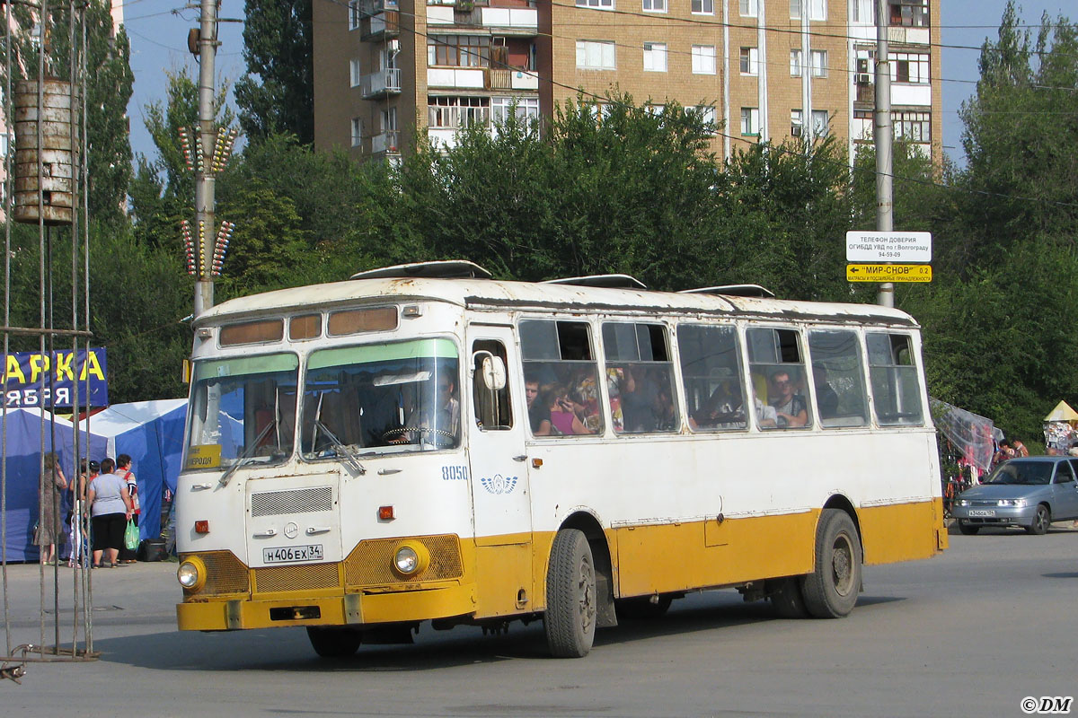 Волгоградская область, ЛиАЗ-677М № 8050