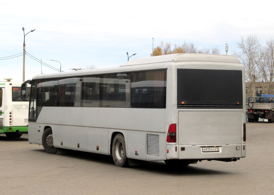 Чувашия, Mercedes-Benz O560 Intouro RH № В 835 ЕУ 21