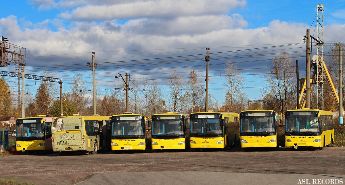 Санкт-Пецярбург — Автобусные парки и стоянки