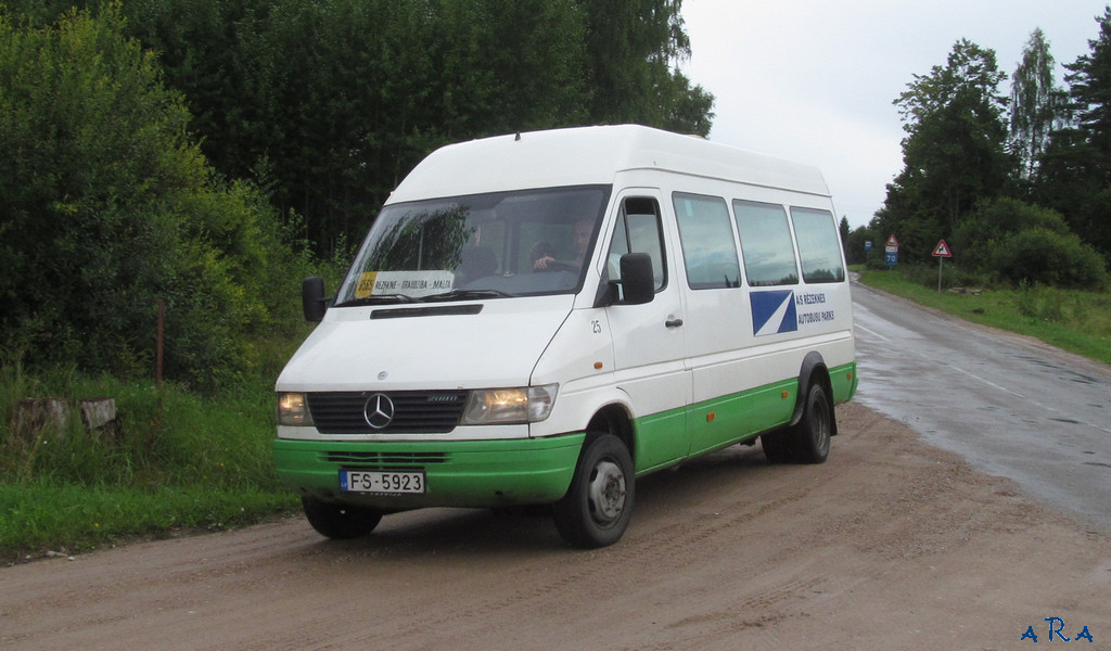 Latvia, Mercedes-Benz Sprinter W904 412D # 25