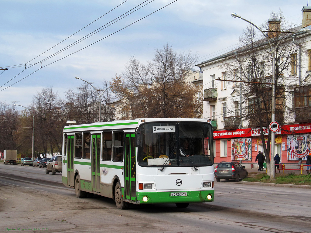 Свердловская область, ЛиАЗ-5256.45 № Т 072 КО 96