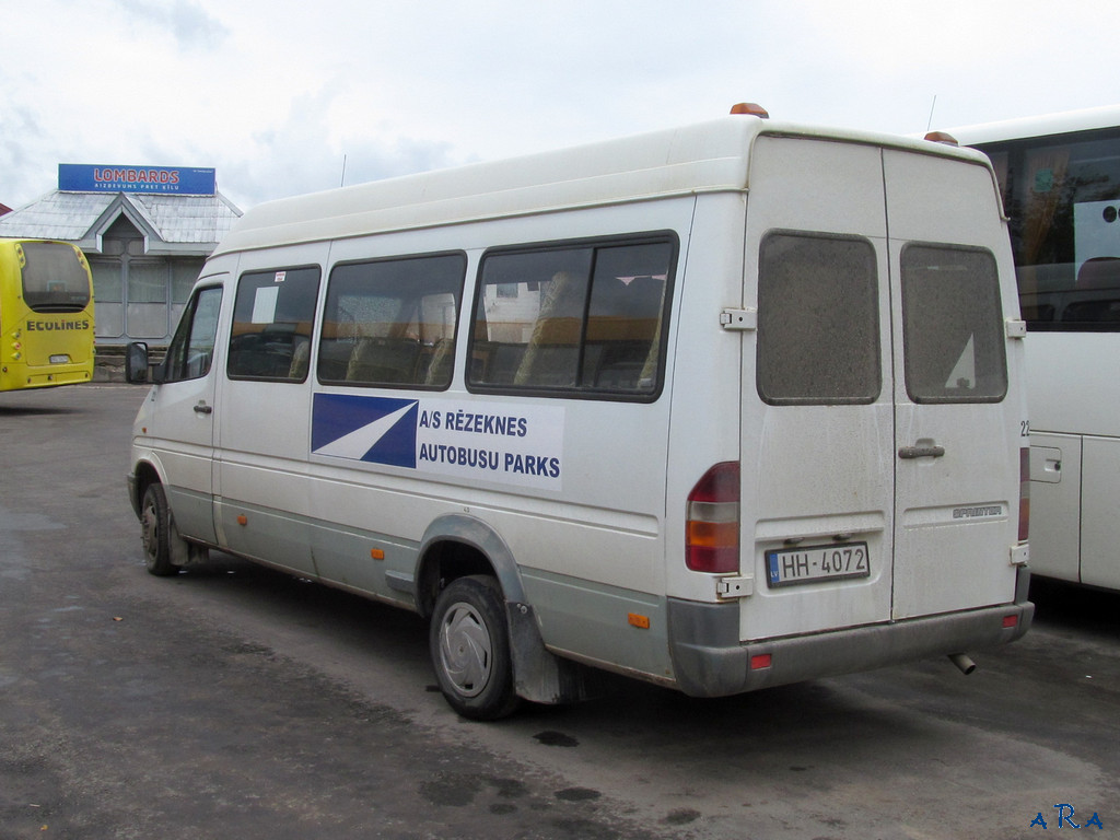 Латвия, Mercedes-Benz Sprinter W904 412D № 22