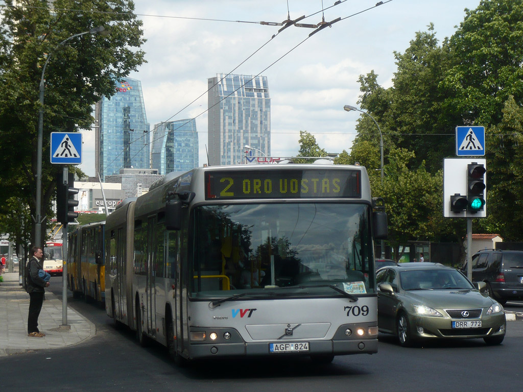 Литва, Volvo 7700A № 709