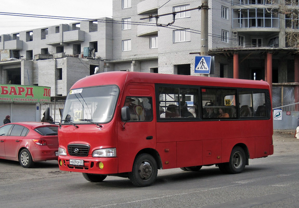 Алтайский край, Hyundai County SWB (РЗГА) № М 609 ОР 22