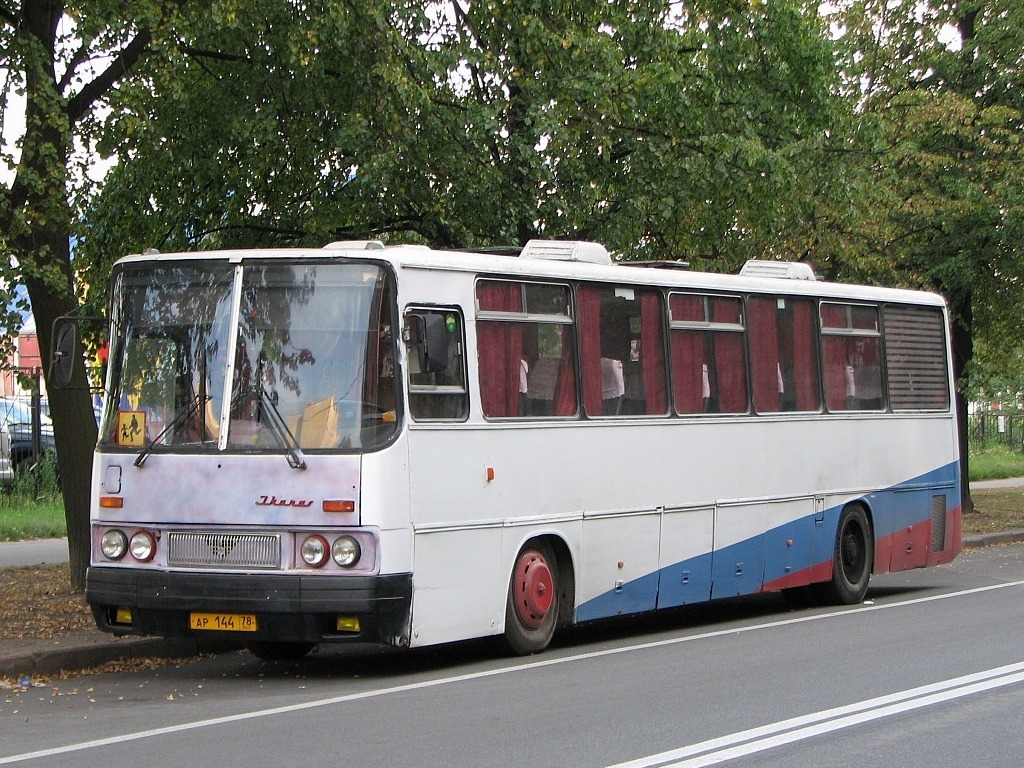 Petrohrad, Ikarus 250.59 č. АР 144 78