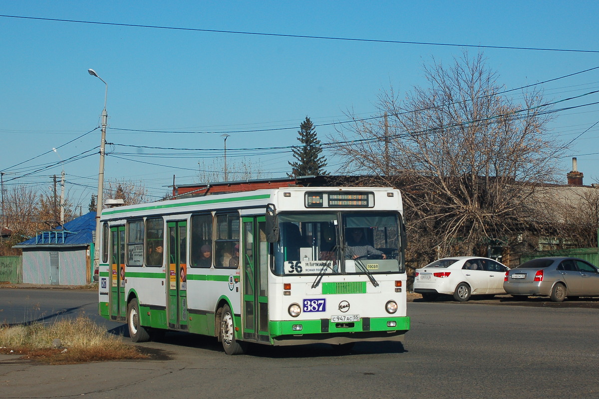 Омская область, ЛиАЗ-5256.45 № 387