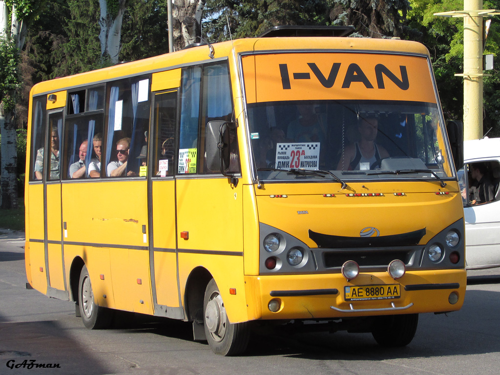 Днепропетровская область, I-VAN A07A1-60 № AE 8880 AA