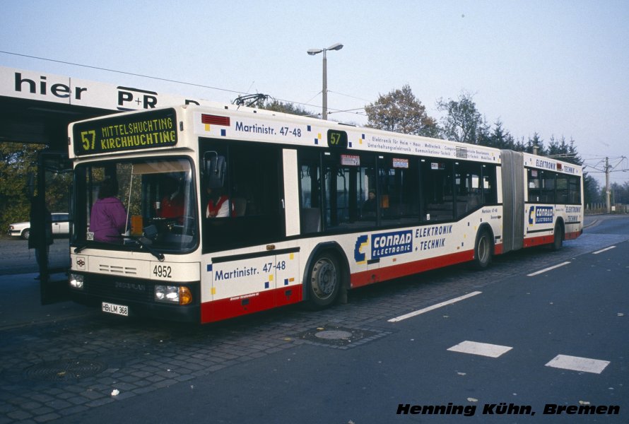 Бремен, Neoplan N4021/3 № 4952