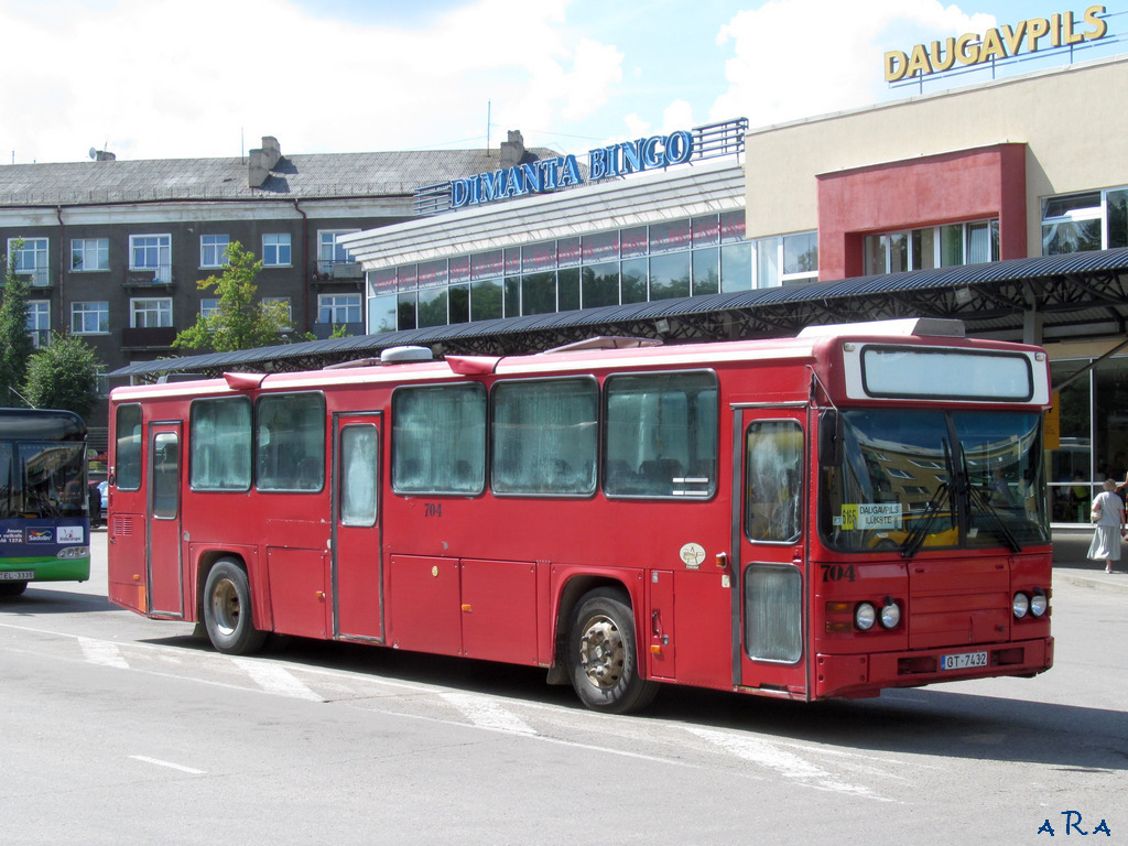 Латвия, Scania CN113CLB № 704