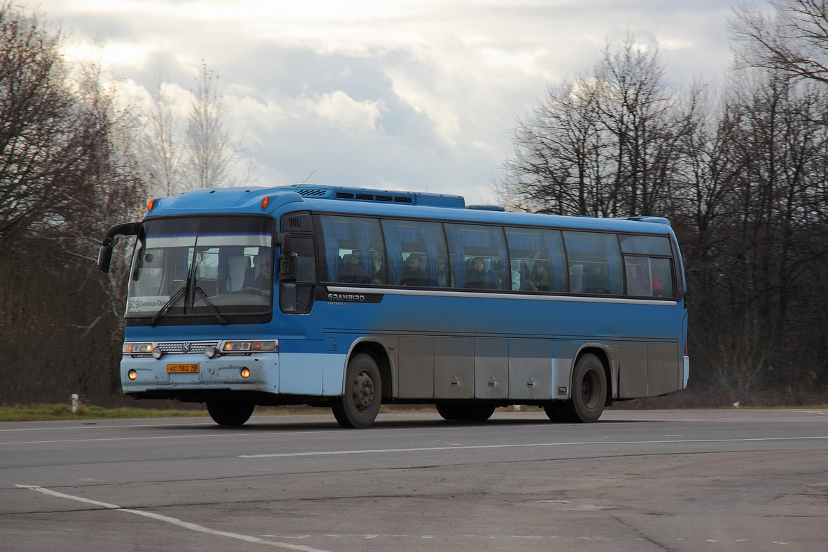 Липецкая область, Kia Granbird № АЕ 182 48