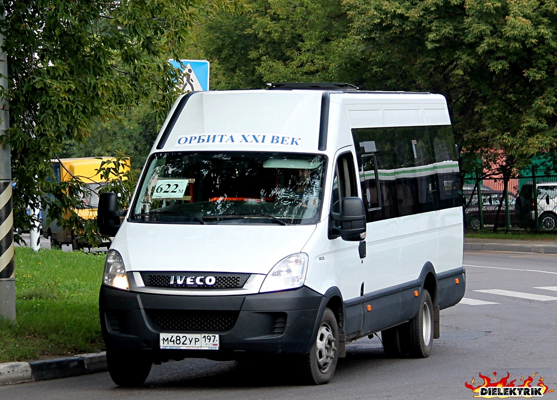 Москва, Нижегородец-2227UU (IVECO Daily) № М 482 УР 197