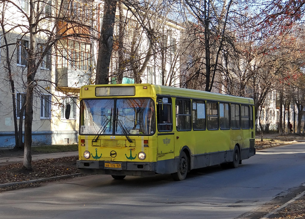 Самарская область, ЛиАЗ-5256.25 № АВ 176 63